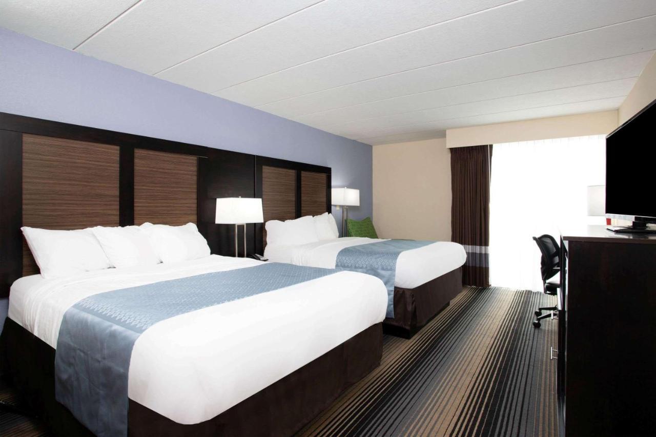 Wingate By Wyndham Bloomington Hotel Bagian luar foto